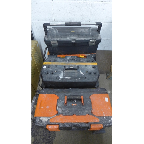 Lot 5049      