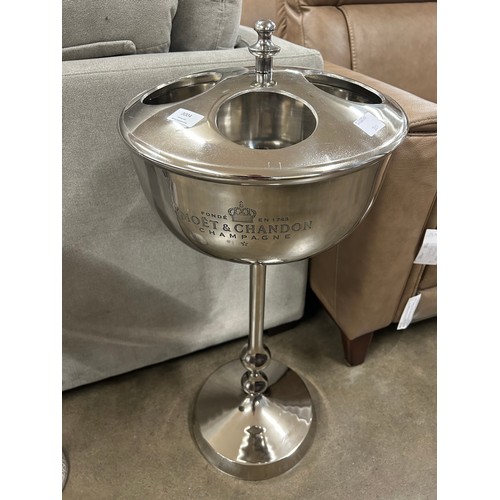 Lot 3018C     