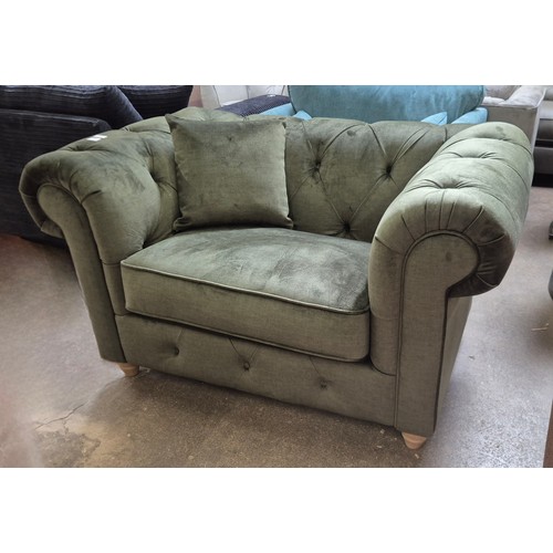 Lot 3157      