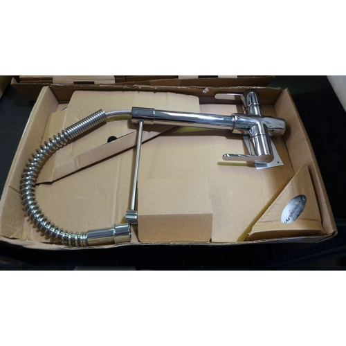 Lot 6032      