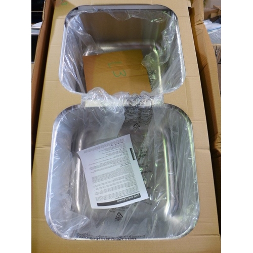 Lot 6055      
