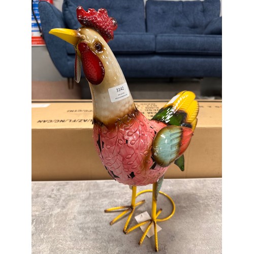 3149 - A metal cockerel decoration