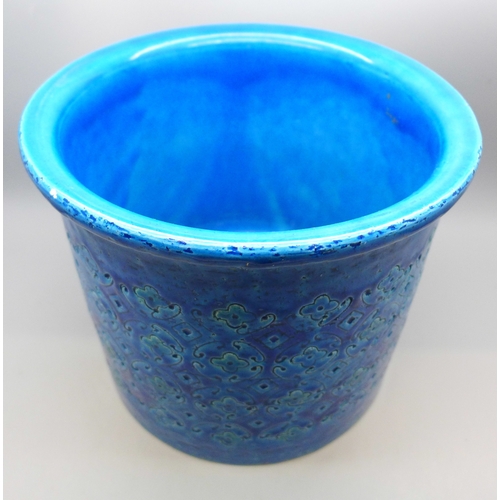 2008 - A Bitossi Italian planter, height 167mm, small paint chip on the rim