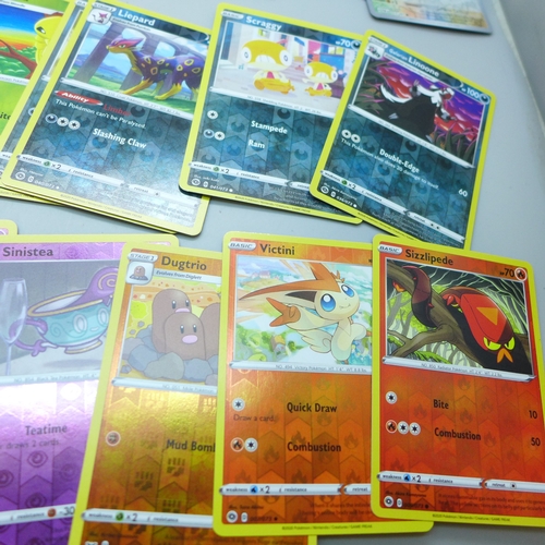 2042 - A collection of 400 Holographic Pokémon cards including Black Star Rares and Reverse Holos