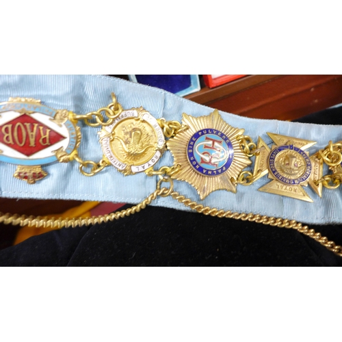 2058 - A collection of Royal Antediluvian Order of Buffaloes (RAOB) items to include sash, medals, arm cuff... 