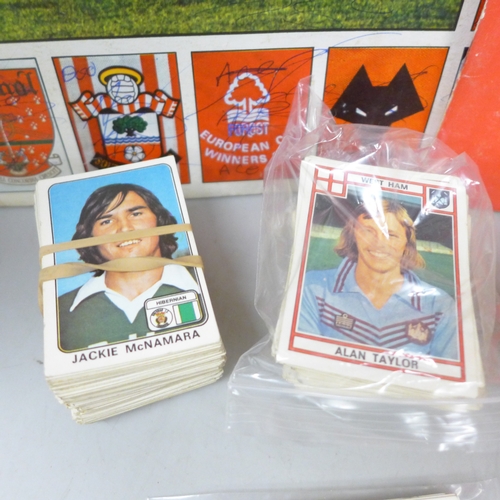 2059 - English football collectors sticker albums and stickers, Panini Football 1978, 1979, 1981 and 1982 e... 