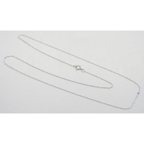 7185 - A 9ct white gold Prince of Wales necklace chain, 0.3g, 40cm