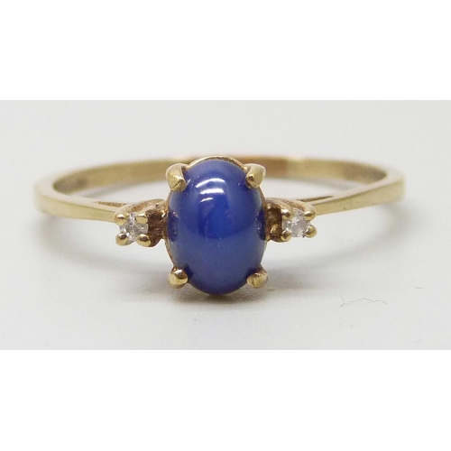7194 - A 9ct gold, star sapphire and diamond ring, 1.5g, R