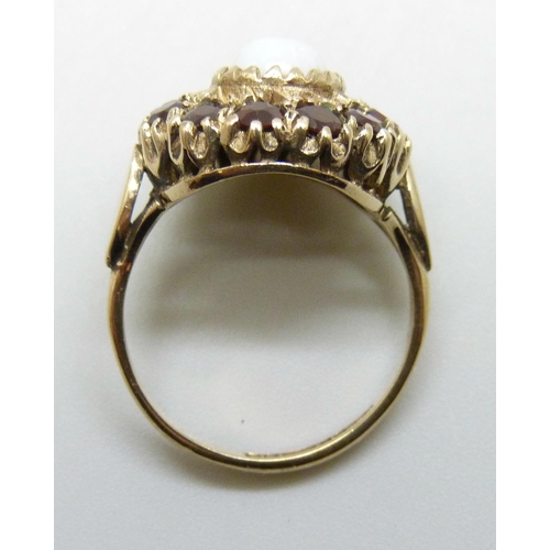 7196 - A 9ct gold, opal and garnet cluster ring, 4g, M
