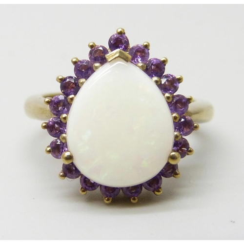 7207 - A silver gilt opal and amethyst cluster ring, L/M