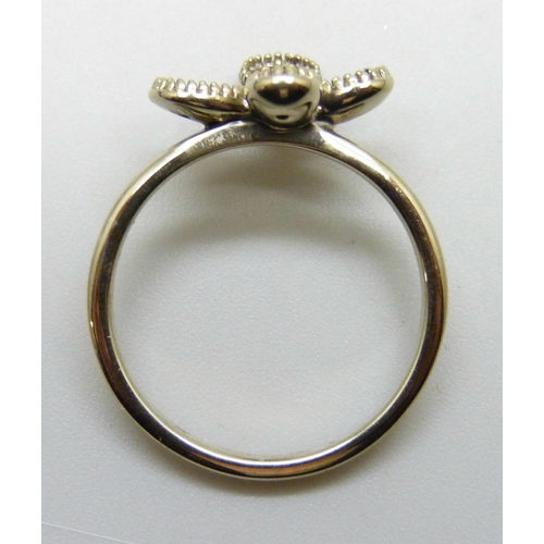 7215 - A Gemporia silver gilt diamond set four leaf clover style ring, N/O