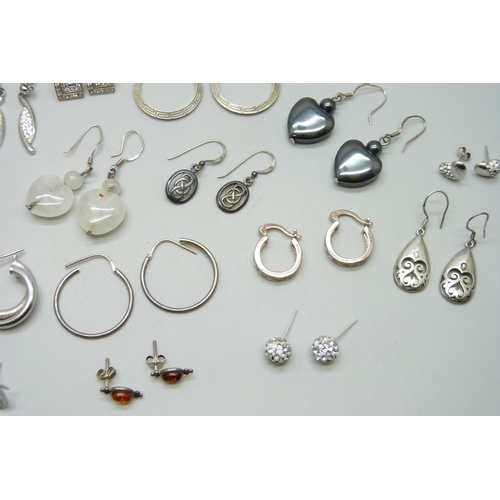 7225 - Seventeen pairs of silver earrings, two pairs of white metal earrings, and six pairs of plated earri... 