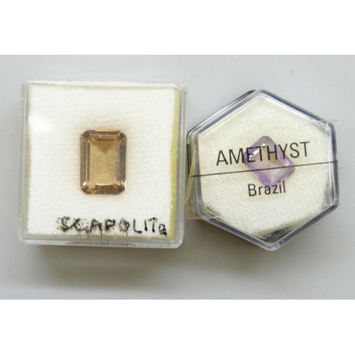 7227 - A collection of gemstones including a geode