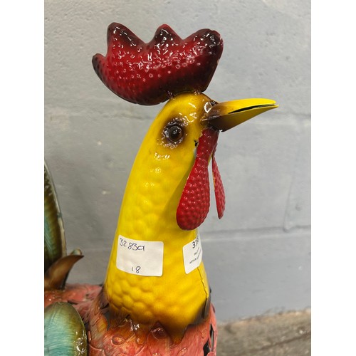 3189 - A metal cockerel decoration
