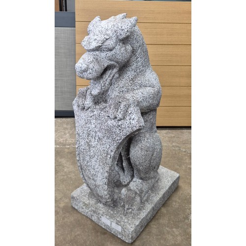 3201 - A stone effect resin gargoyle with shield