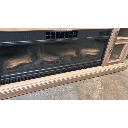 3222 - A Tresanti Nottingham media mantle, original RRP £541.66 + VAT (4239-24) *This lot is subject to VAT