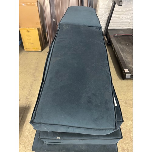 3272 - A Coddle Switch convertible sofa bed (worn/marked), original RRP £1041.66 + VAT (4234-18) *This lot ... 