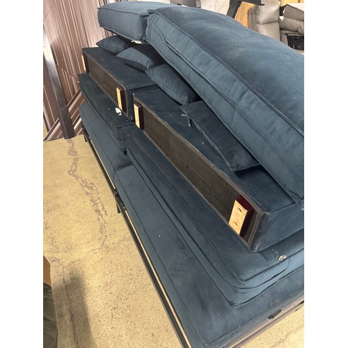 3272 - A Coddle Switch convertible sofa bed (worn/marked), original RRP £1041.66 + VAT (4234-18) *This lot ... 
