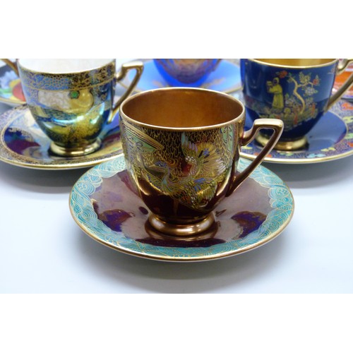 2070 - A collection of six Art Deco circa. 1920s Carlton Ware coffee cups and saucers, various designs incl... 