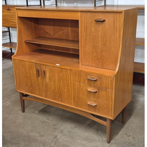Lot 32        