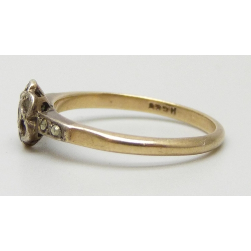 7012 - A 9ct gold ring set with marcasite, stones missing, 1.7g, N