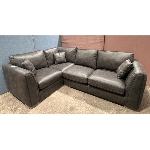 Lot 3055      