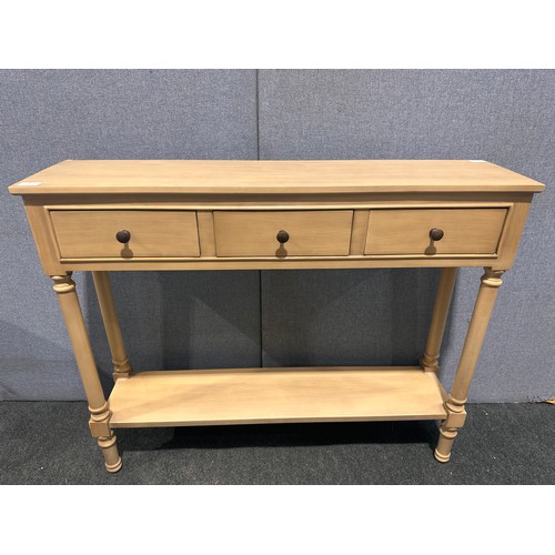 Lot 3073      