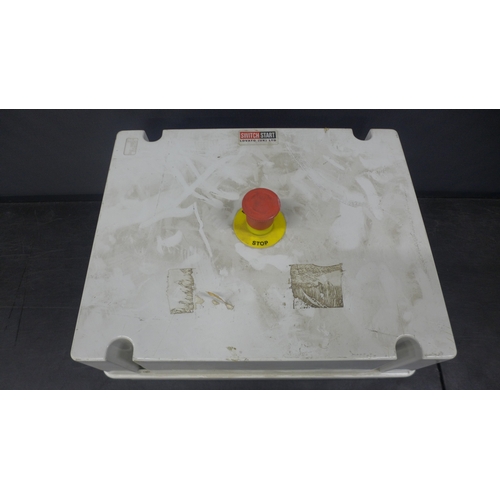 Lot 5016      