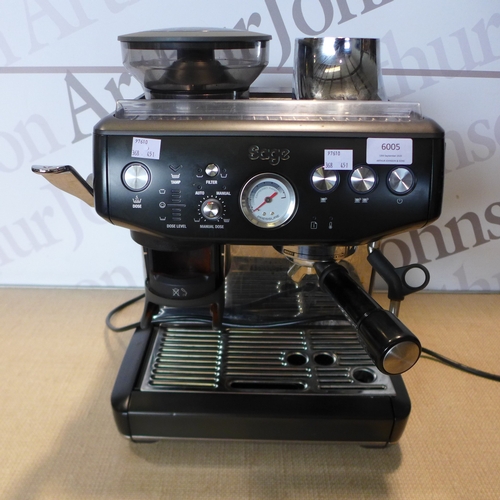 Lot 6005      