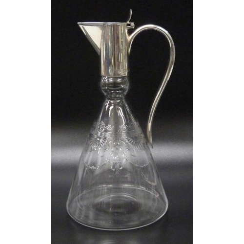 Lot 7048      
