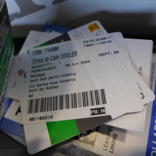 6036 - Titan 40 can cooler (no ice packs) (369-40) *This lot is subject to VAT