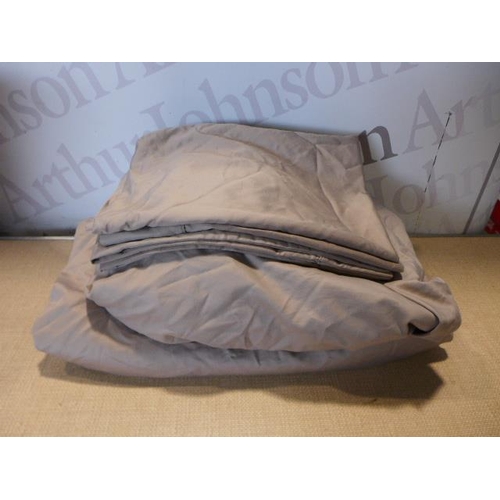 6043 - Mesa 2-tier baskets, a flexi tub and a Bed linen set  (duvet cover, mattress sheet and pillowcase) (... 