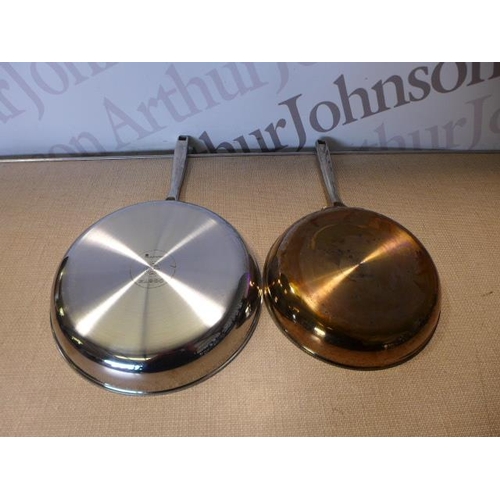 6055 - Masterpro stainless steel etching frying pans, (369-366) *This lot is subject to VAT