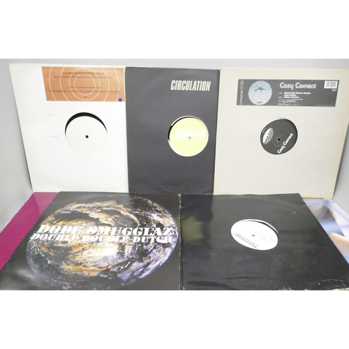 2083 - A collection of house and electronic LP records including Shimon & Andy C, Scooter, Circulation, etc... 