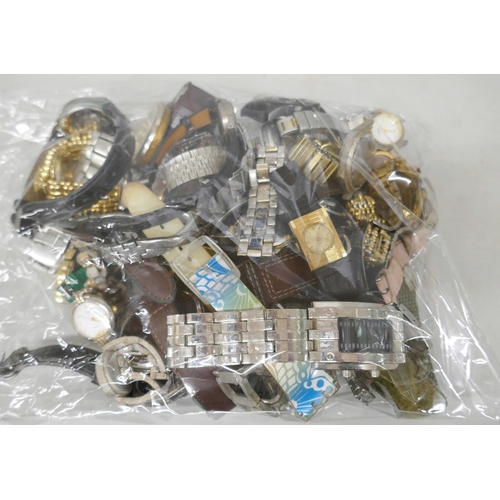 2085 - A collection of wristwatches