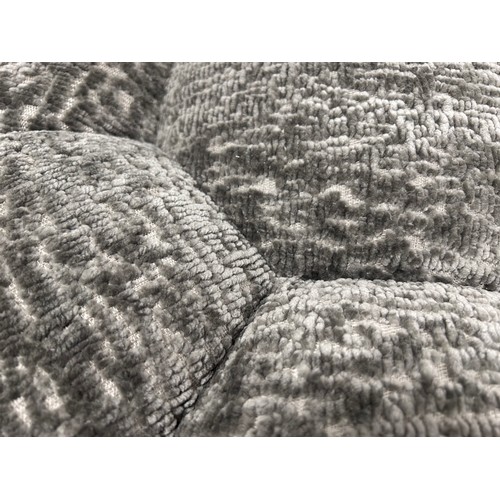 3210 - An Aero Bubble Grey Chenille ottoman