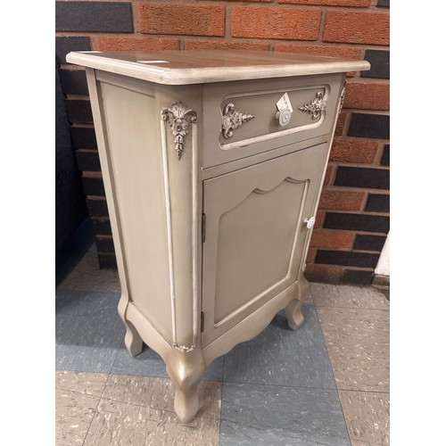 3214 - A silver painted French style 1 door, 1 drawer cabinet