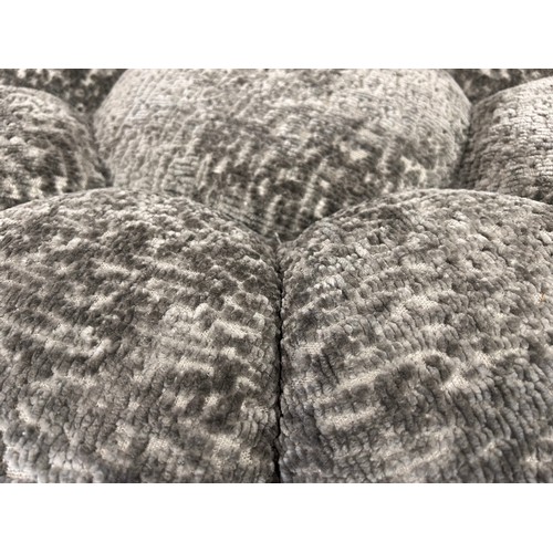 3239 - An Aero Bubble Grey Chenille ottoman