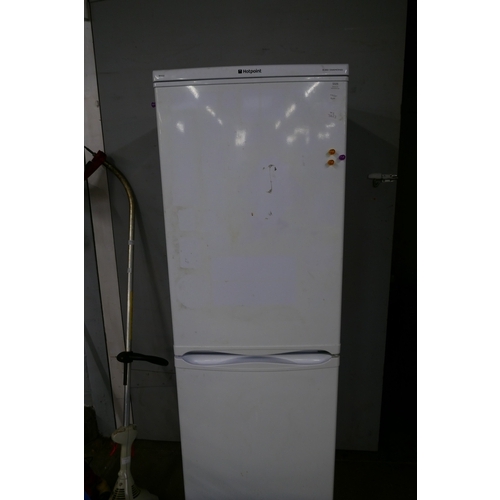 A Hotpoint RFA52 iced diamond 50/50 fridge freezer
