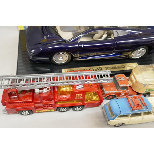 2121 - Toys; Airfix Super Hovercraft, Maisto model Jaguar XJ220, a Land Rover, Matchbox and Corgi