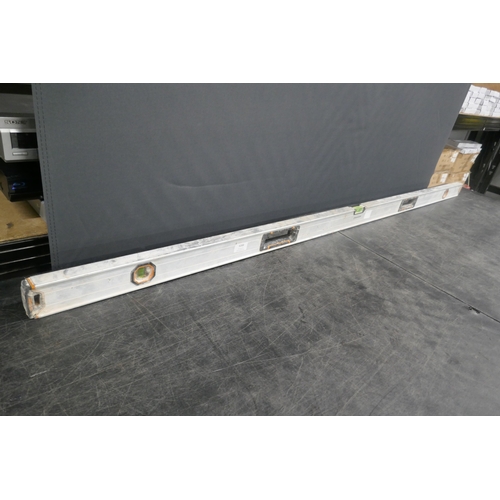 5088 - A Magnusson spirit level