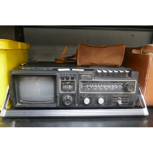 5118 - A large quantity of assorted electrical items including a plustron tvrc 50 tv-radio-cassette recorde... 