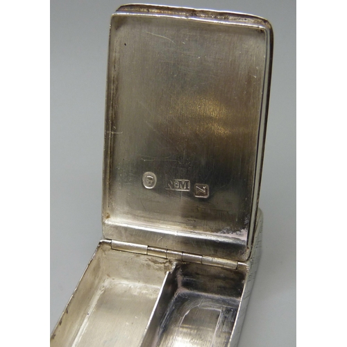 7028 - A Victorian silver box with two compartments and engraved crest, Nathaniel Mills, Birmingham, 1848, ... 