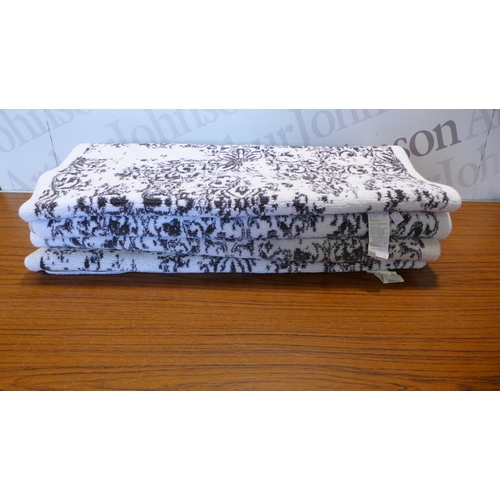 6033 - Four Monchateau accent rugs, (371-83-86) *This lot is subject to VAT