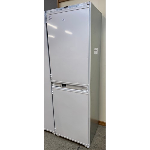 4001 - Beko 50/50 fridge freezer (560-52) *This lot is subject to VAT