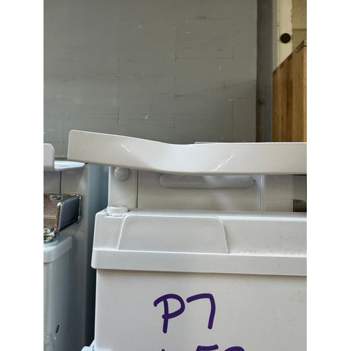 4002 - Beko integrated tower fridge (560-58) *This lot is subject to VAT