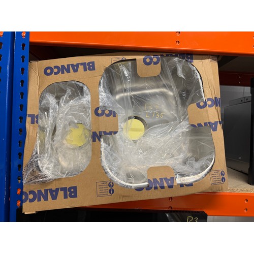 4025 - Ecuador 1.5 bowl RVS under mount stainless steel sink (556-135) *This lot is subject to VAT