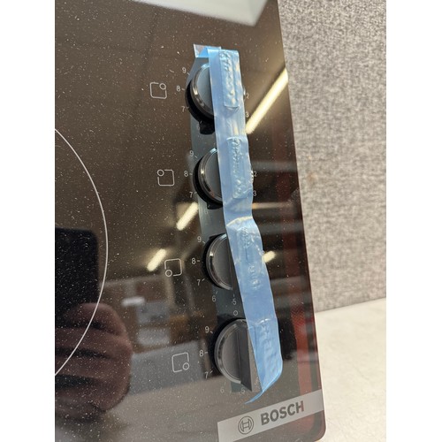 4038 - Bosch 4 zone induction hob (556-173) *This lot is subject to VAT