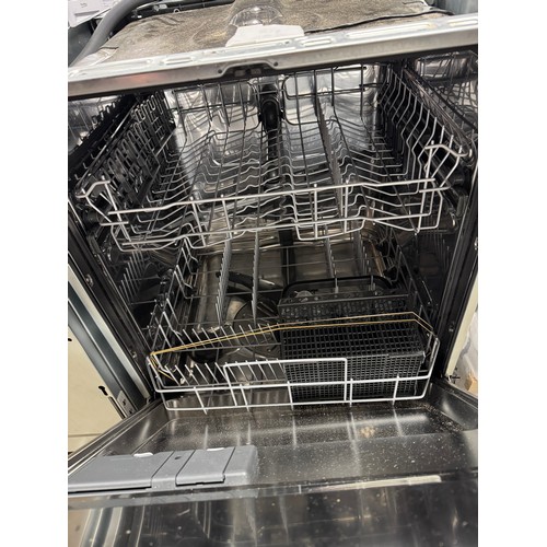 4049 - AEG fully integrated dishwasher (556-78) *This lot is subject to VAT