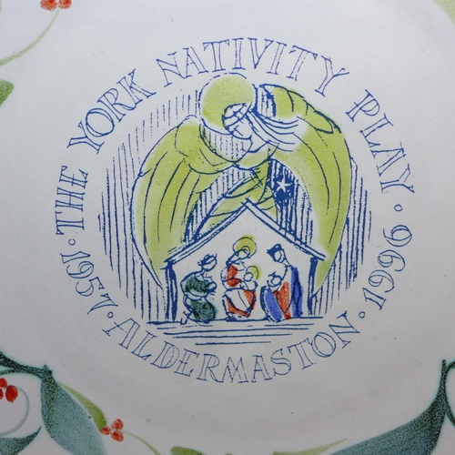 2074 - An Aldermaston pottery Nativity Play commemorative plate, one of 125, 27cm